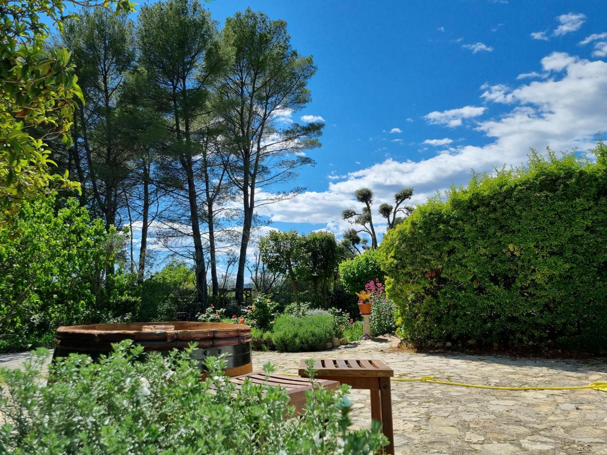 La Maison Du Soleil Provence Драгинян Екстериор снимка